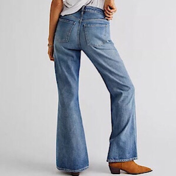 “NEW” We the Free New Dawn Flare Jean - Picture 3 of 7